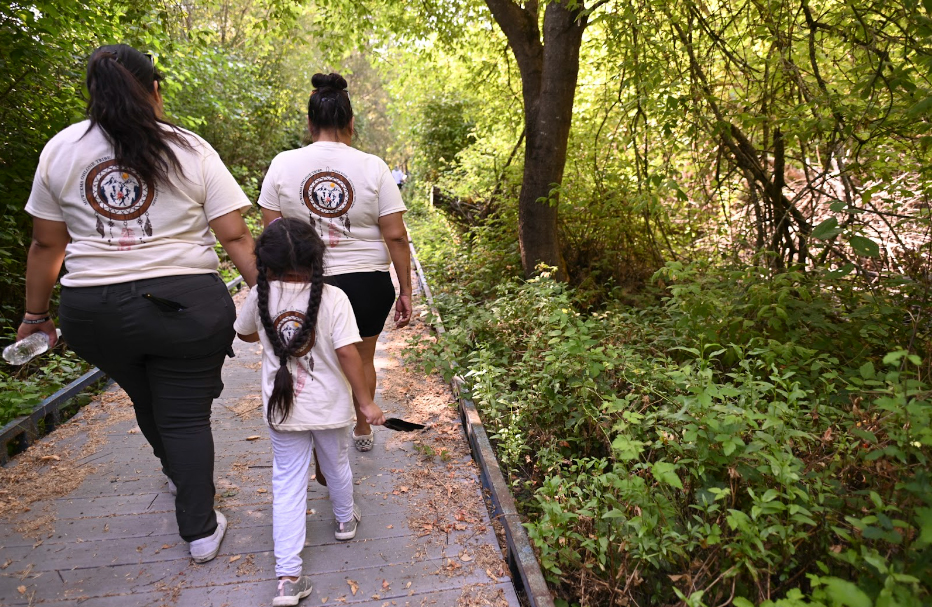 Going on a hike on Leonard’s bridge to explore and to look at the sites where the camera traps were set up. Photo by Marina Luccioni.