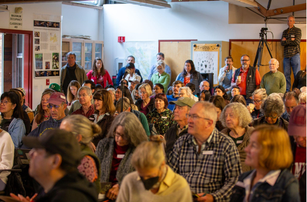 The Jasper Ridge community listens in on invited speakers